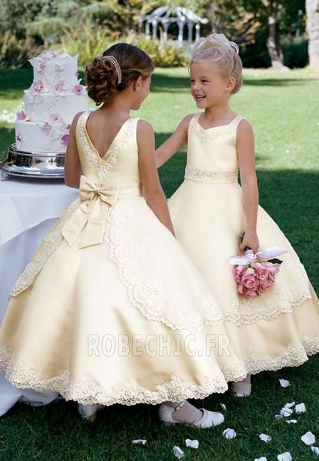 Robe de ceremonie mariage enfant