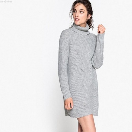 Robe mi longue pull