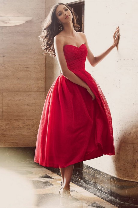 Robe rouge témoin mariage