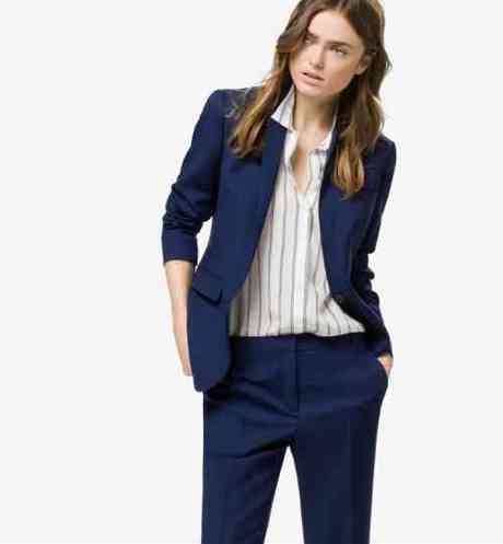 Costume bleu marine pour femme