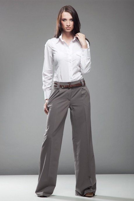 Tailleur pantalon femme gris clair