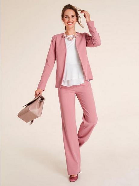 Tailleur pantalon rose