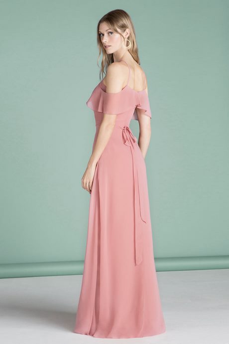 Cherche robe pour ceremonie mariage