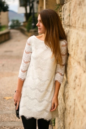 Robe blanche dentelle hiver