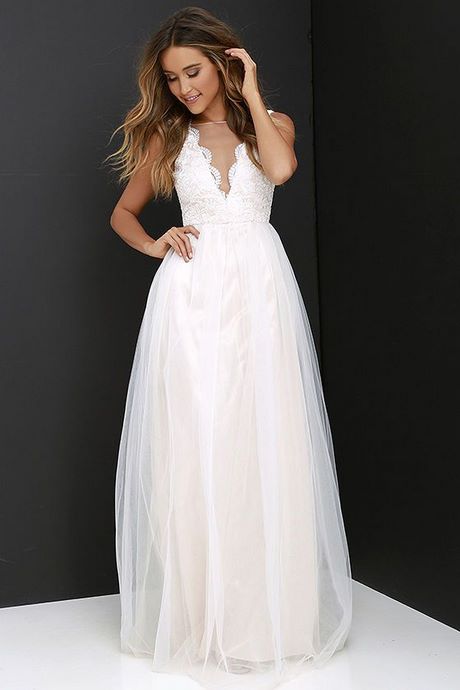 Robe blanche dentelle longue pas cher