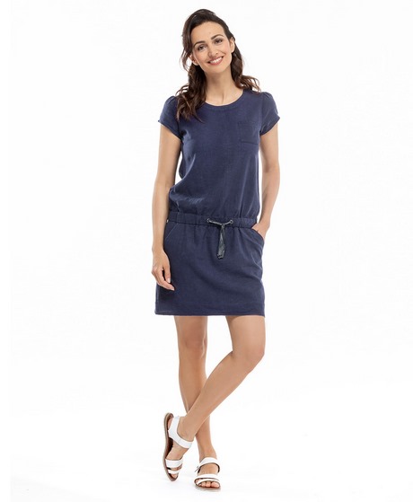 Robe bleu marine manche courte