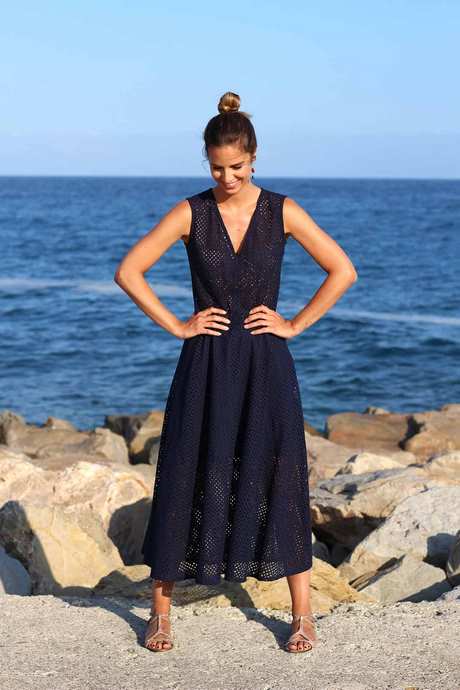 Robe classe bleu marine