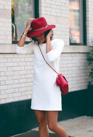 Robe droite rouge et blanche