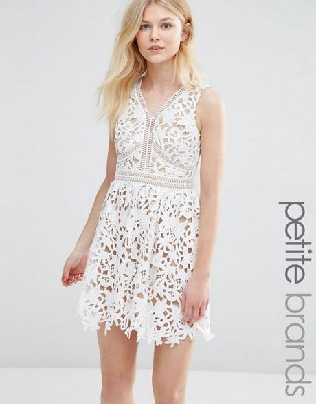 Robe en dentelle blanche pas cher