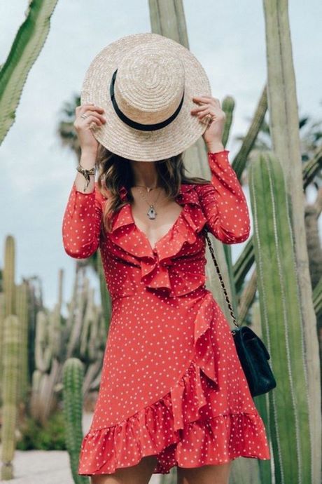 Robe rouge à pois blanc femme