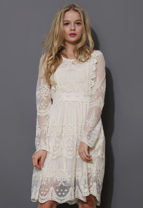 Robe vintage blanche dentelle