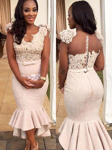 Tres jolie robe de soiree