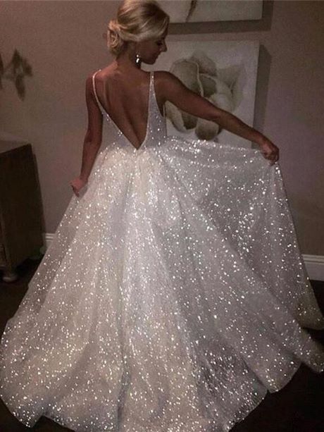 Tres jolie robe de soiree