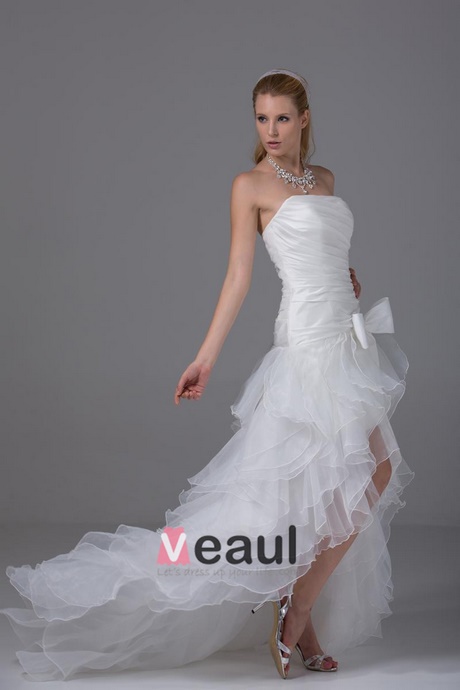 Robe mariée asymétrique