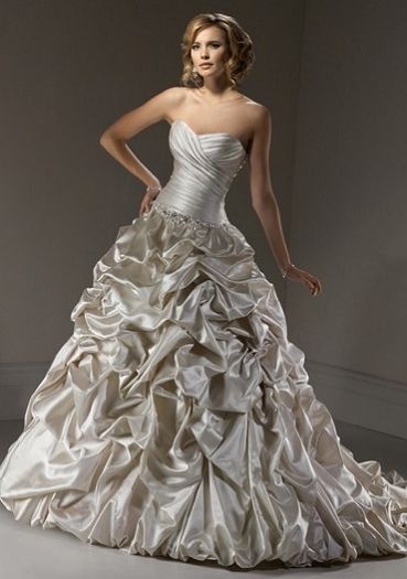 Robe mariée pas blanche