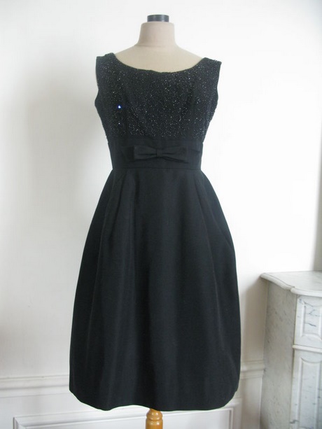 Robe noire année 50