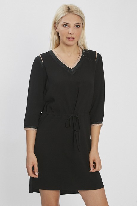 Petite robe noire femme