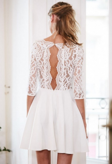 Robe blanche chic simple