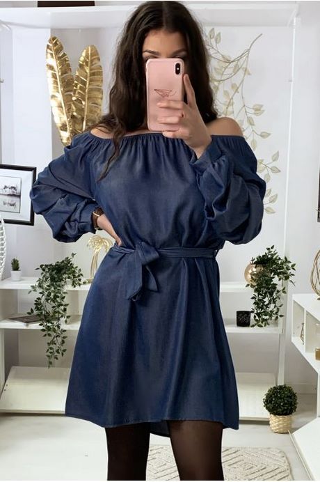 Robe bleu marine avec manche