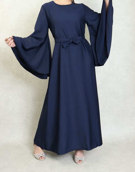 Robe bleu marine avec manche