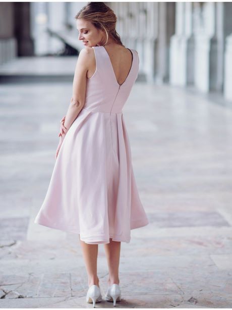 Robe classe rose pale