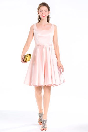 Robe classe rose pale