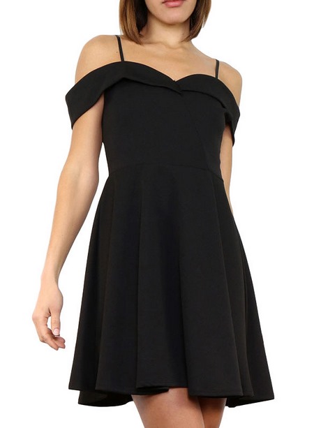 Robe noir a bretelle