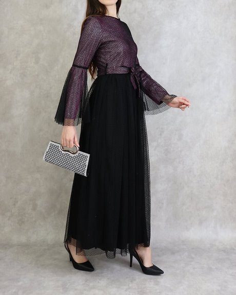 Robe noir et violet