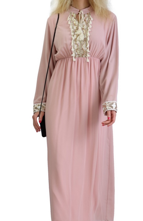 Robe rose pale fluide