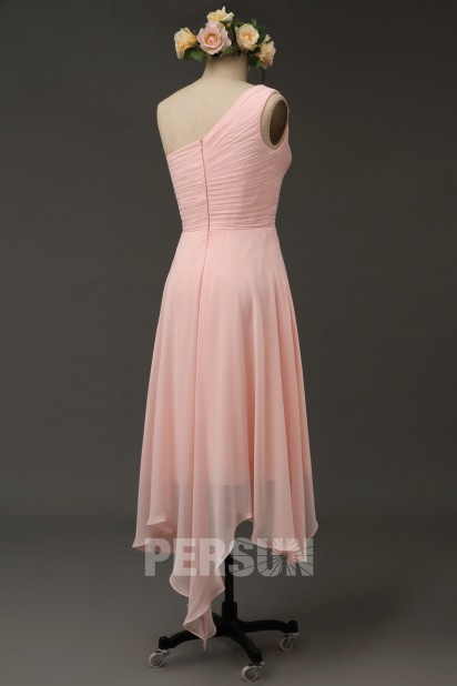 Robe rose pastel courte