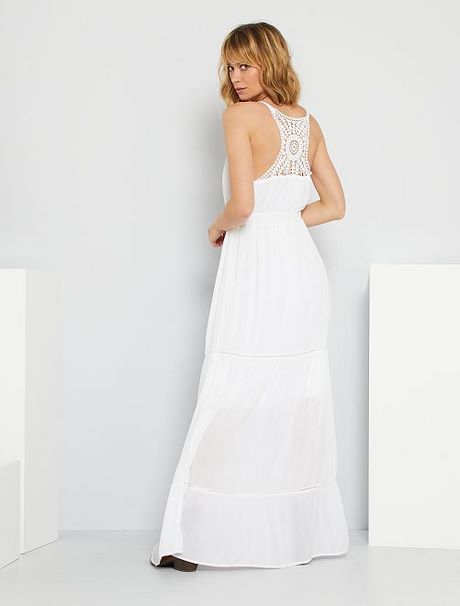 Robe blanche longue simple