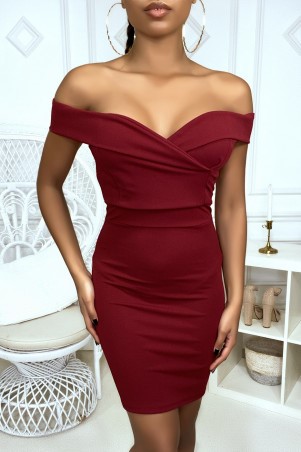 Robe bordeaux classe