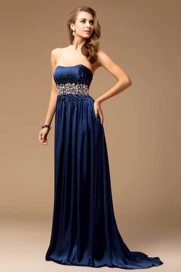 Robe de soiree longue avec strass