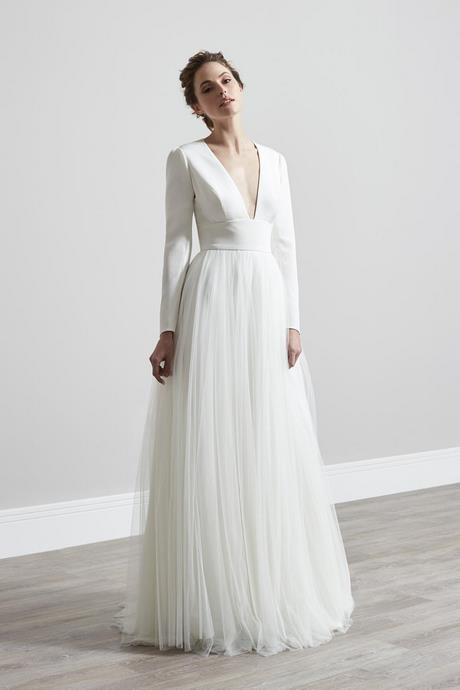 Robe de soirée longue et manches longues