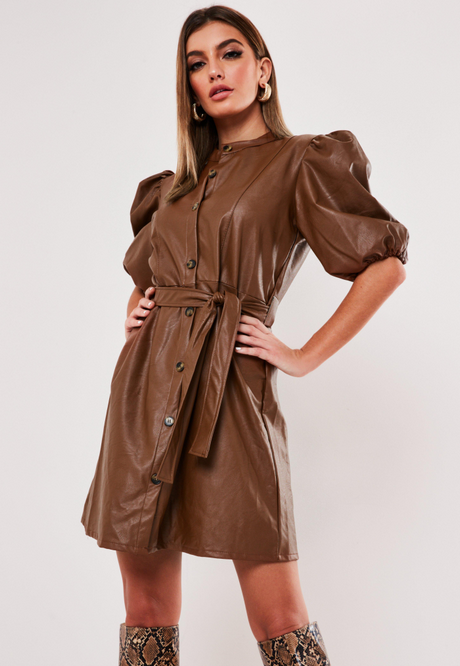 Robe en cuir marron