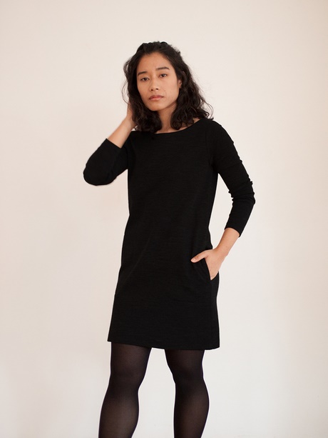 Robe en laine noir