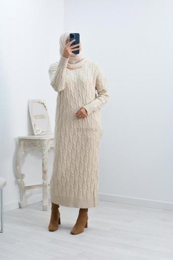 Robe pull laine ample