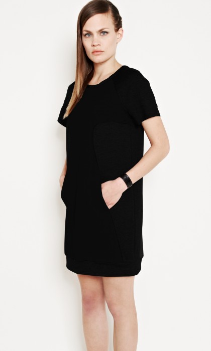 Robe noir manche courte