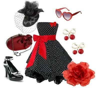 Robe rouge noir blanc