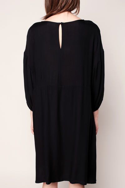 Robe ample noire