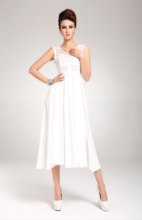 Robe blanche fluide femme