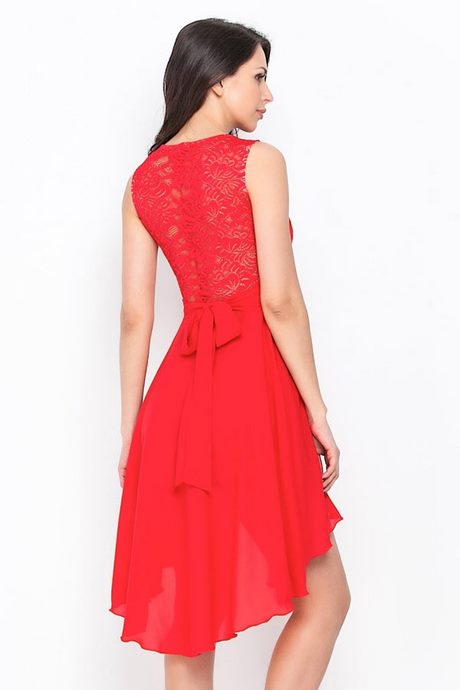 Robe de cocktail court devant long derriere