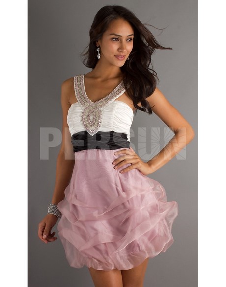 Robe de princesse courte femme