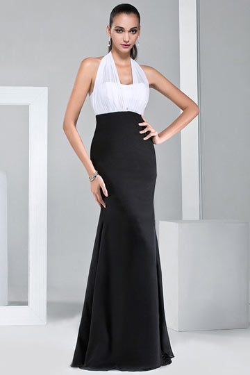 Robe noire et blanche longue