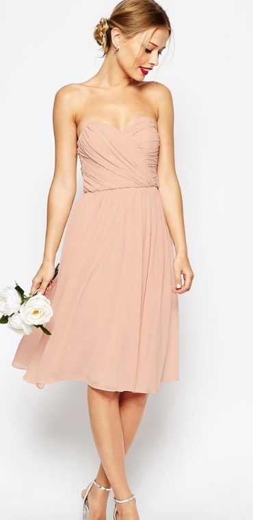 Robe rose temoin de mariage