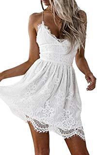 Robe blanche courte avec dentelle