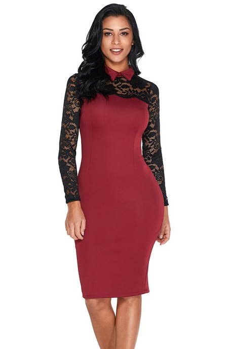 Robe bordeaux dentelle