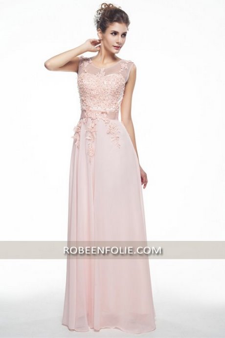 Robe longue en dentelle rose