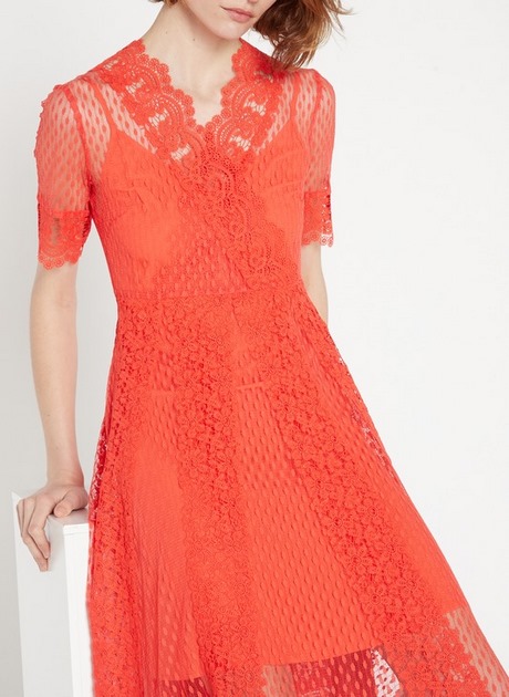 Robe orange dentelle