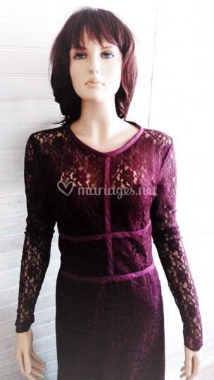 Robe rouge bordeaux dentelle